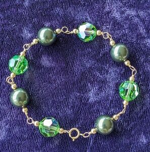Vintage 14K Gold Filled Link Bracelet With Aurora Borealis Beads